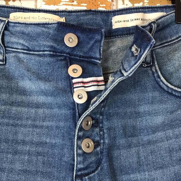 🍄 Pilcro and the Letterpress High-Rise Skinny Bootcut Medium Wash Denim. - Picture 4 of 16